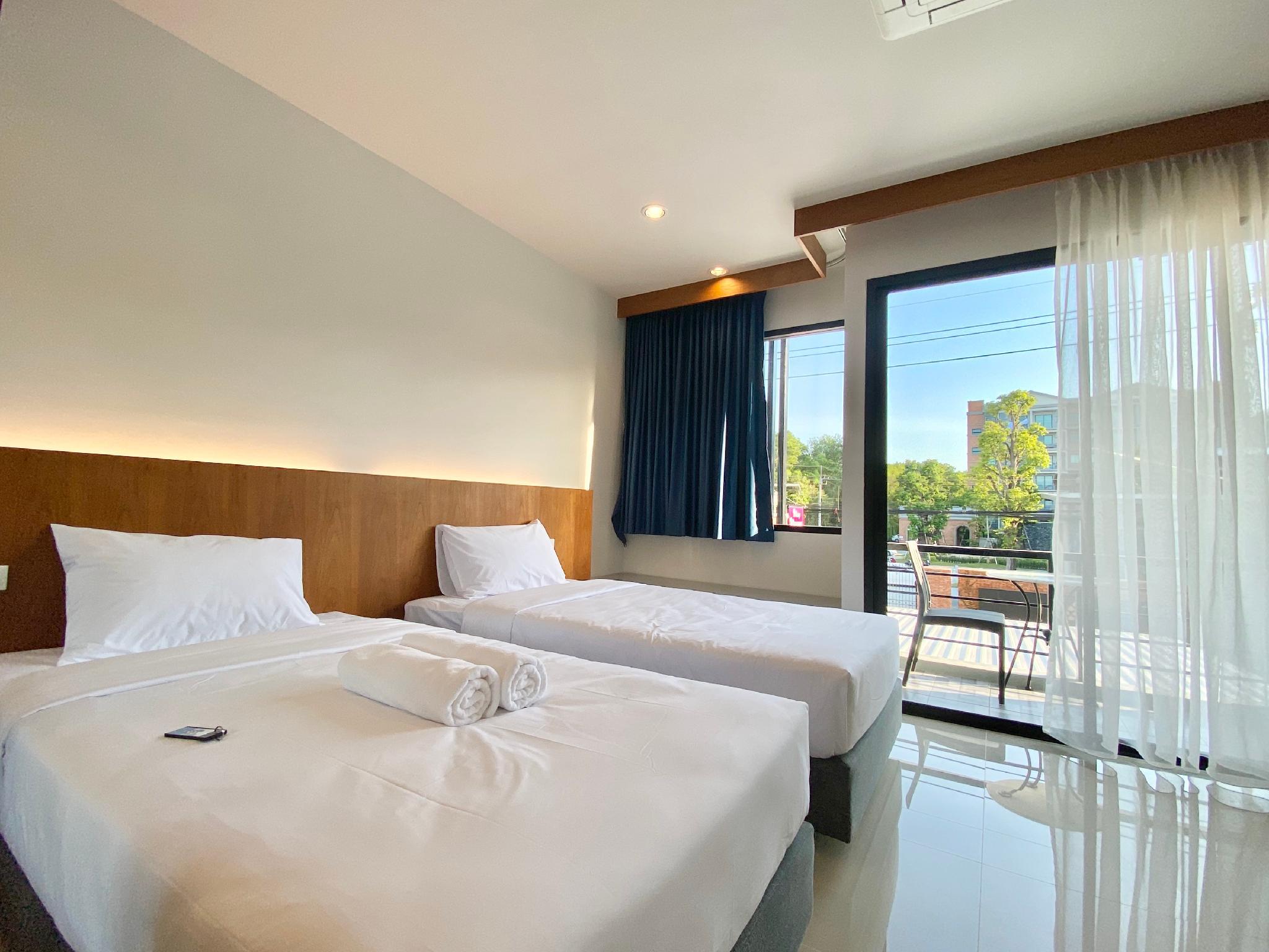 Pensiri House โรงแรมเพ็ญสิริ เฮ้าส์ by null