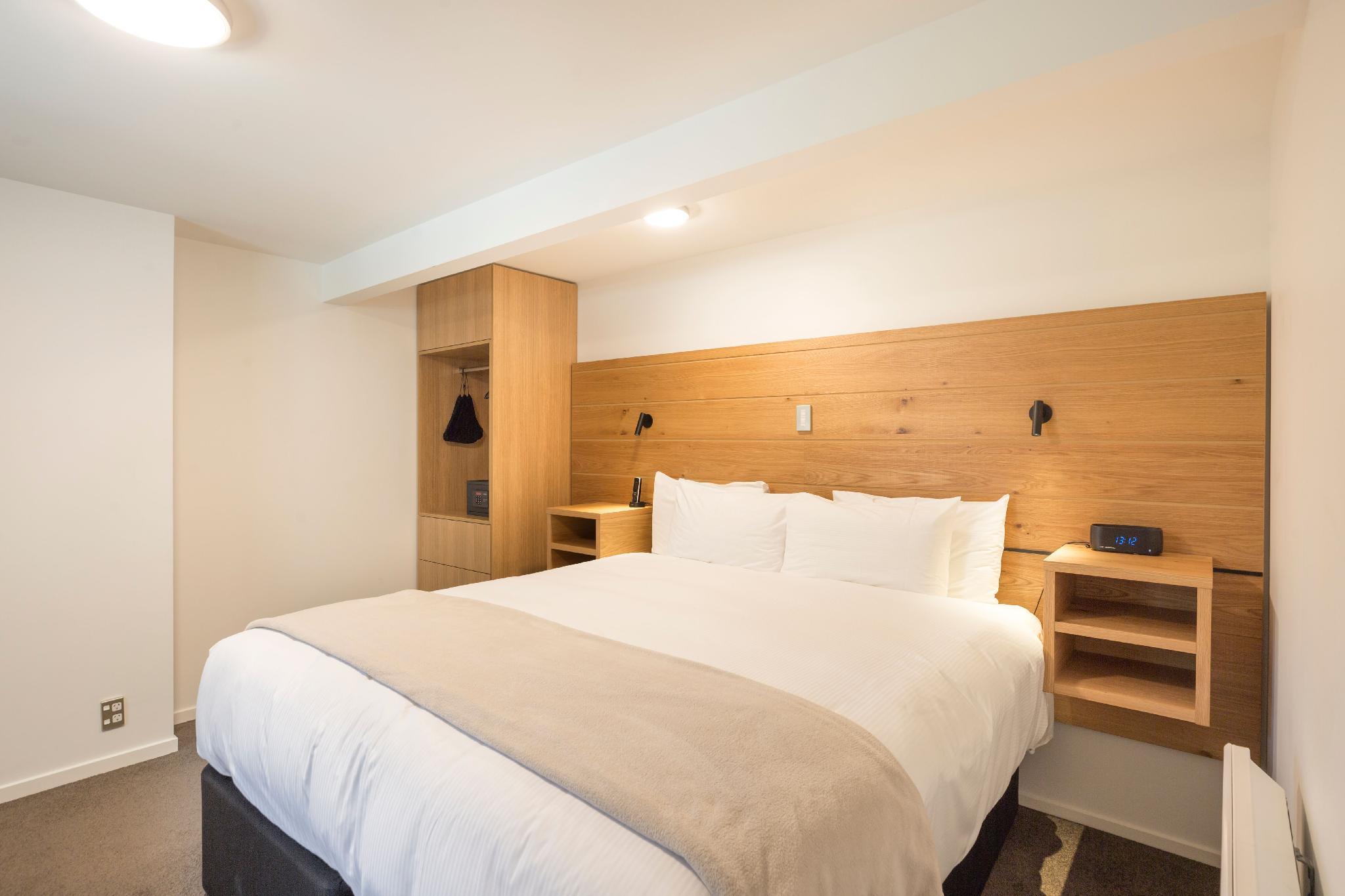 Lomond Lodge Motel & Apts by null