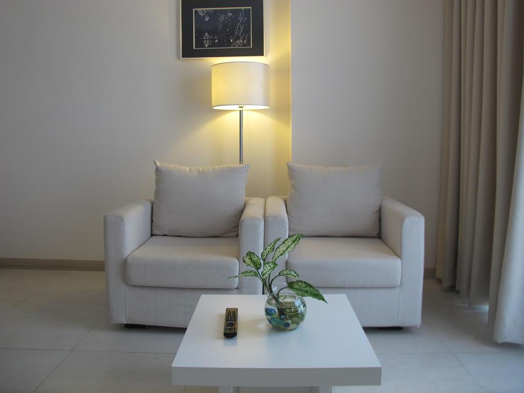 Nhi Phi Hotel Nha Trang - photo