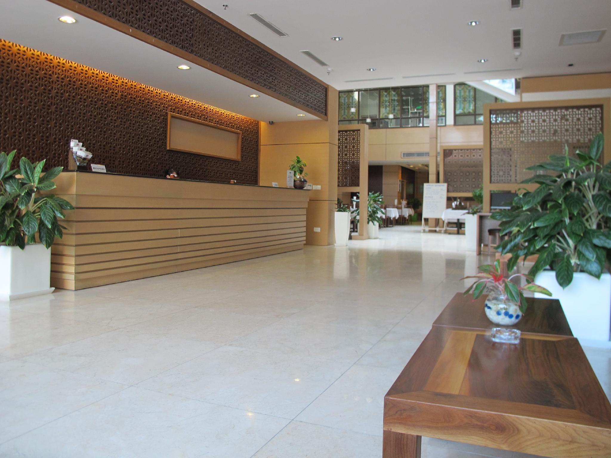 Nhi Phi Hotel Nha Trang - photo