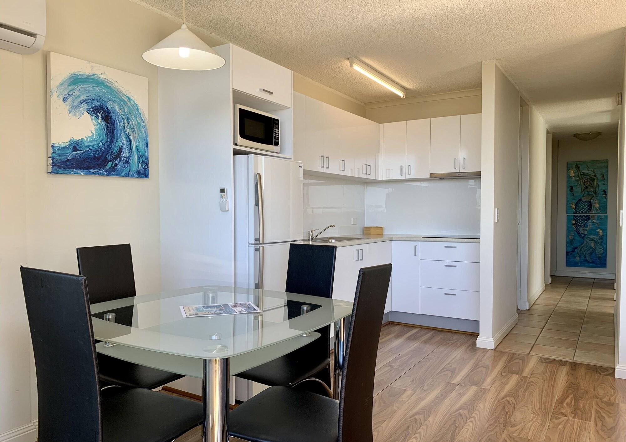 Hi Ho Beach Apartments by null