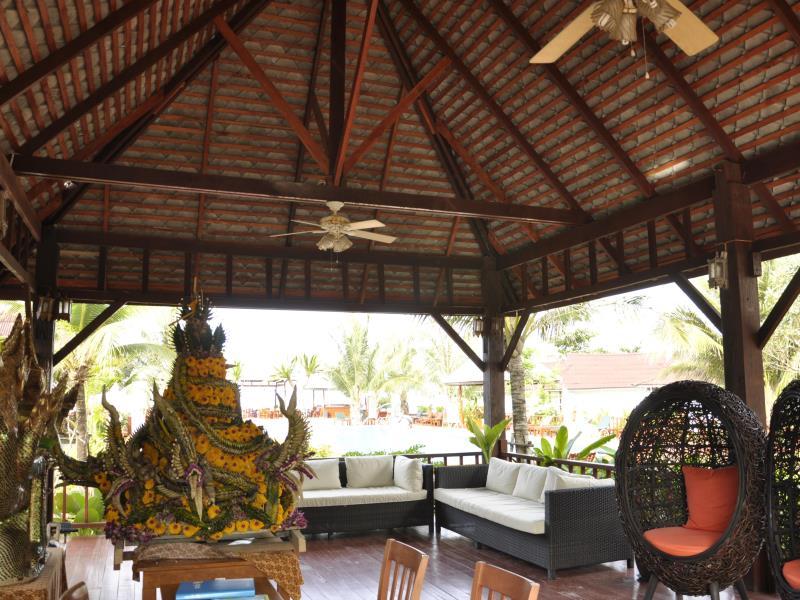 Nakara Longbeach Resort