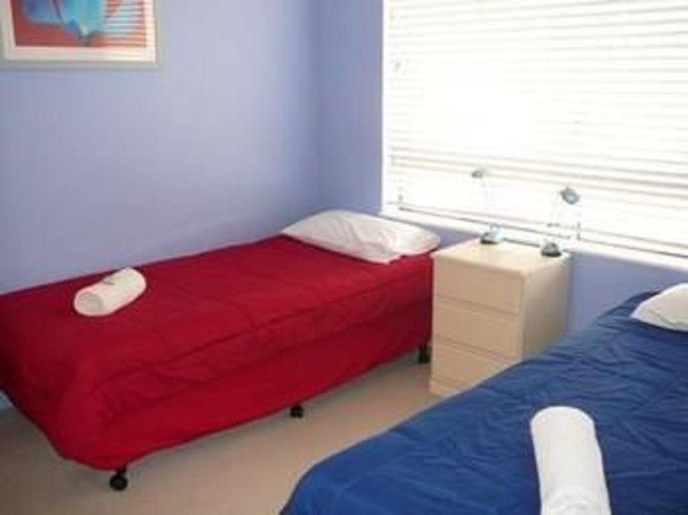 Bayviews & Harbour View Apartments by null