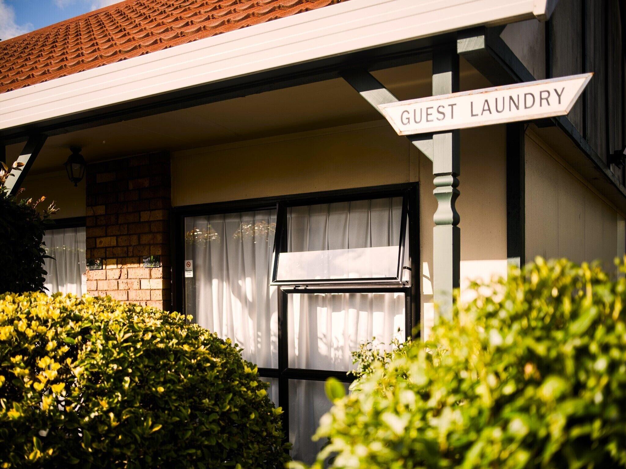 Tudor Court Motor Lodge