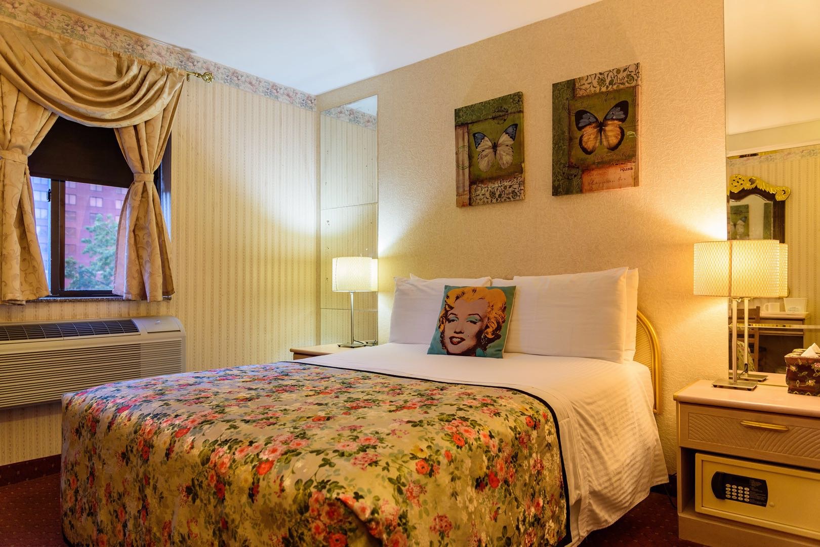 Flushing Central Hotel