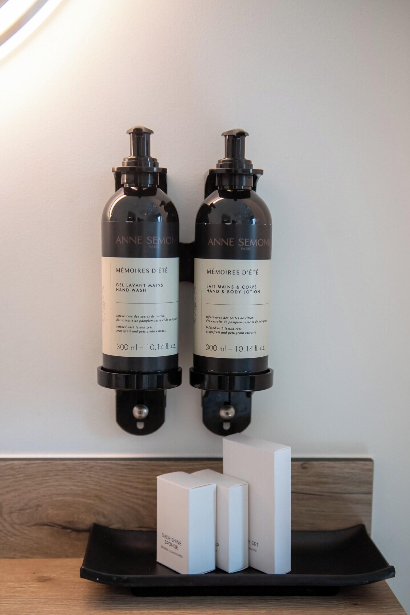 Hotel Harmony by null