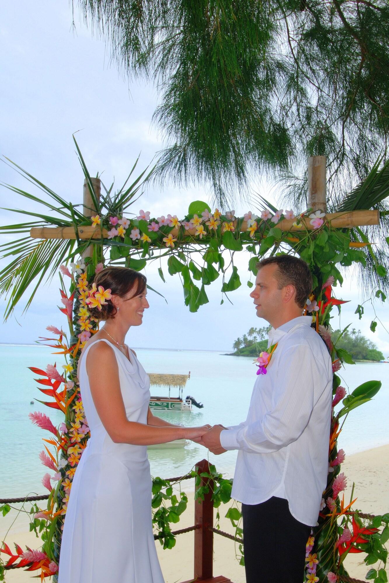 Muri Beachcomber by null