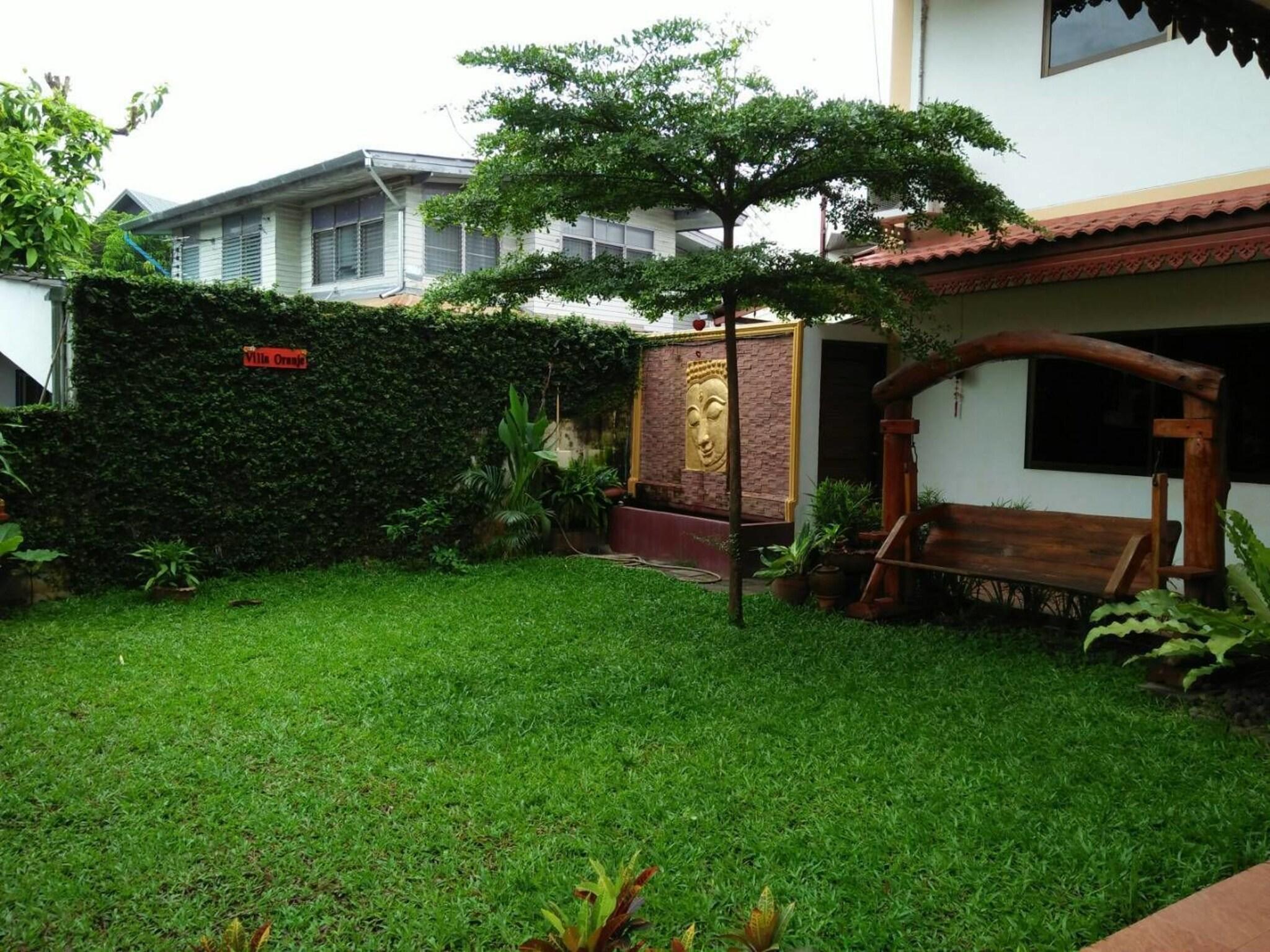 Villa Oranje Chiang Mai by null