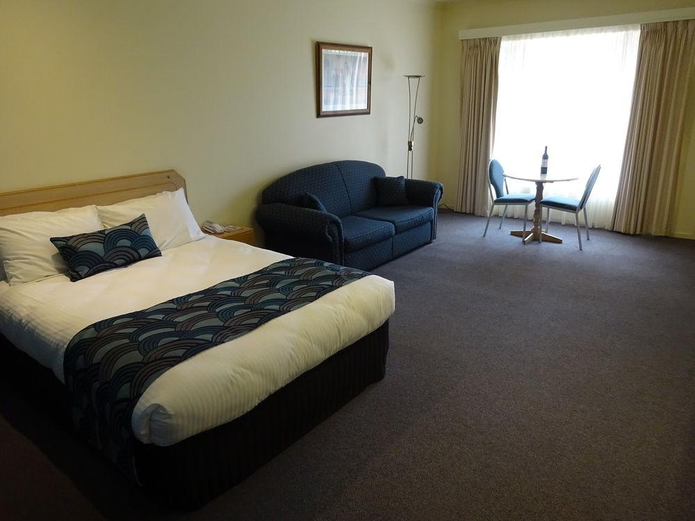 Victoria Lodge Motor Inn & Serviced Apartments