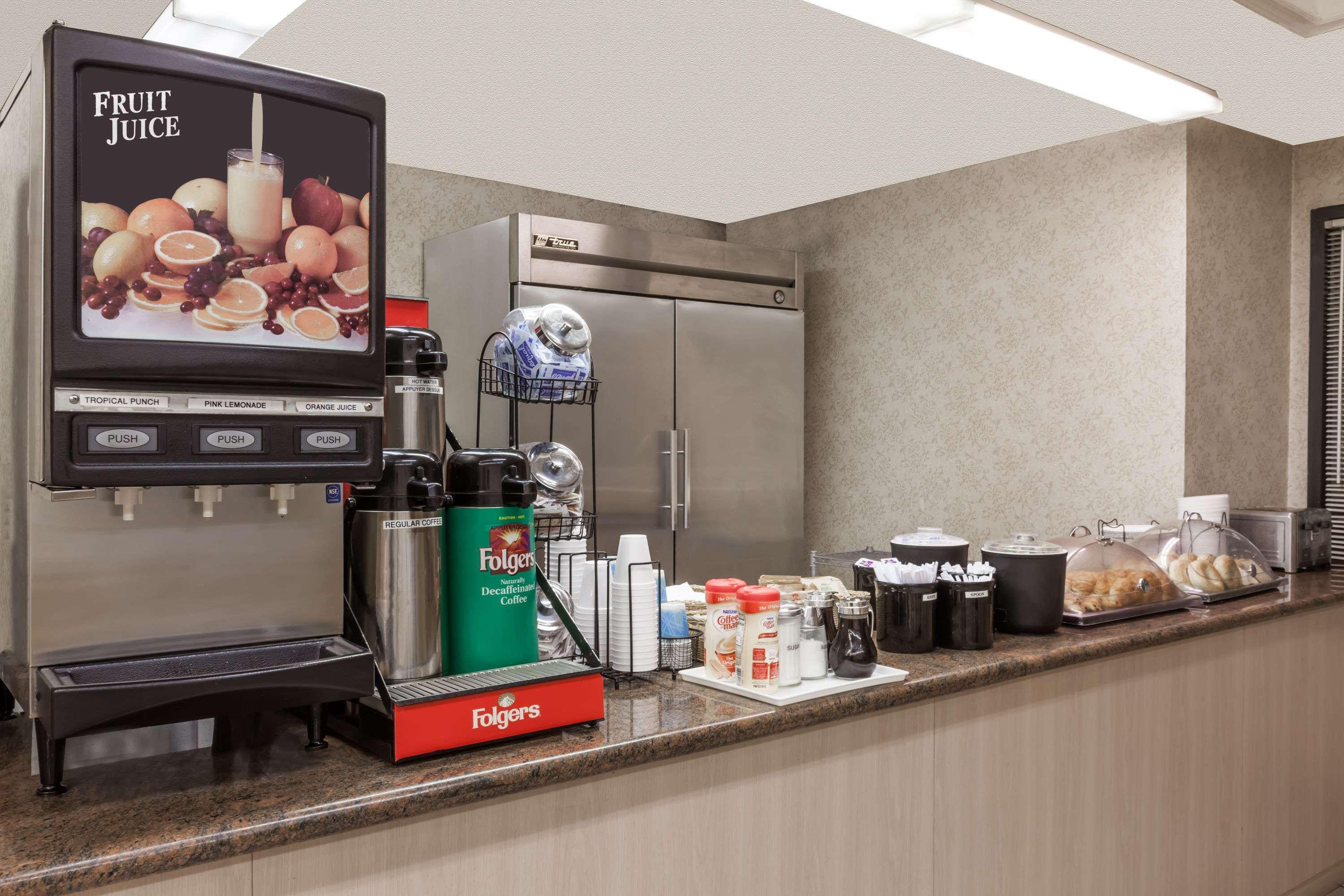 Ramada Limited Bakersfield North