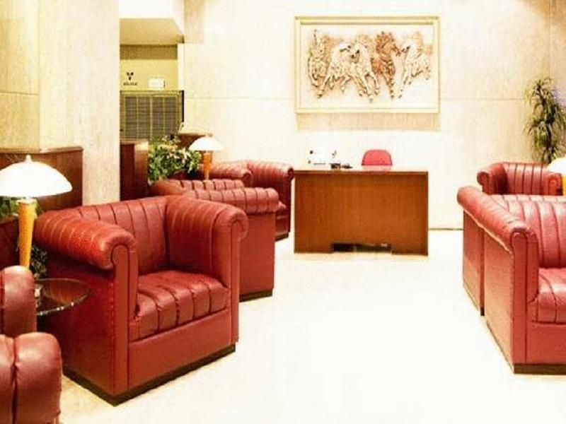 Regency Hotel by null