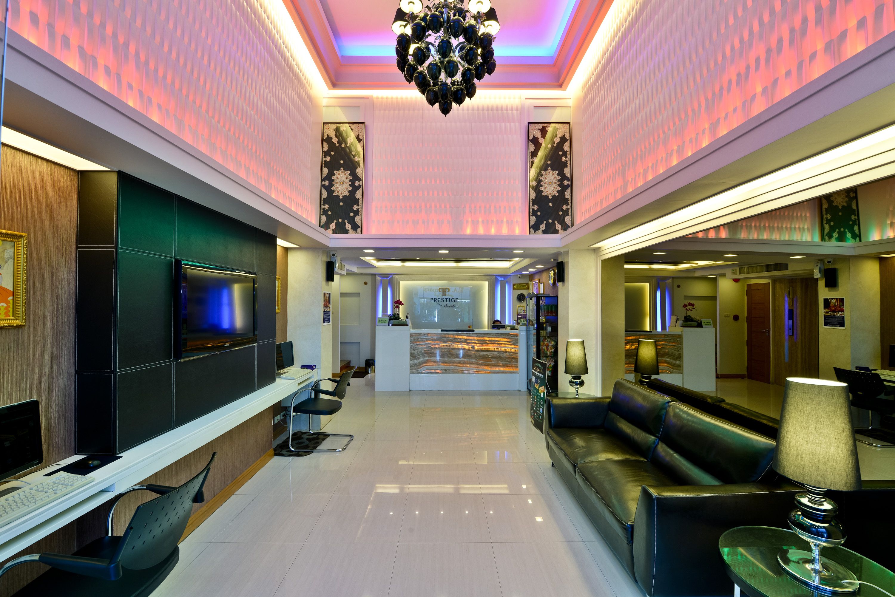 Prestige Suites Nana