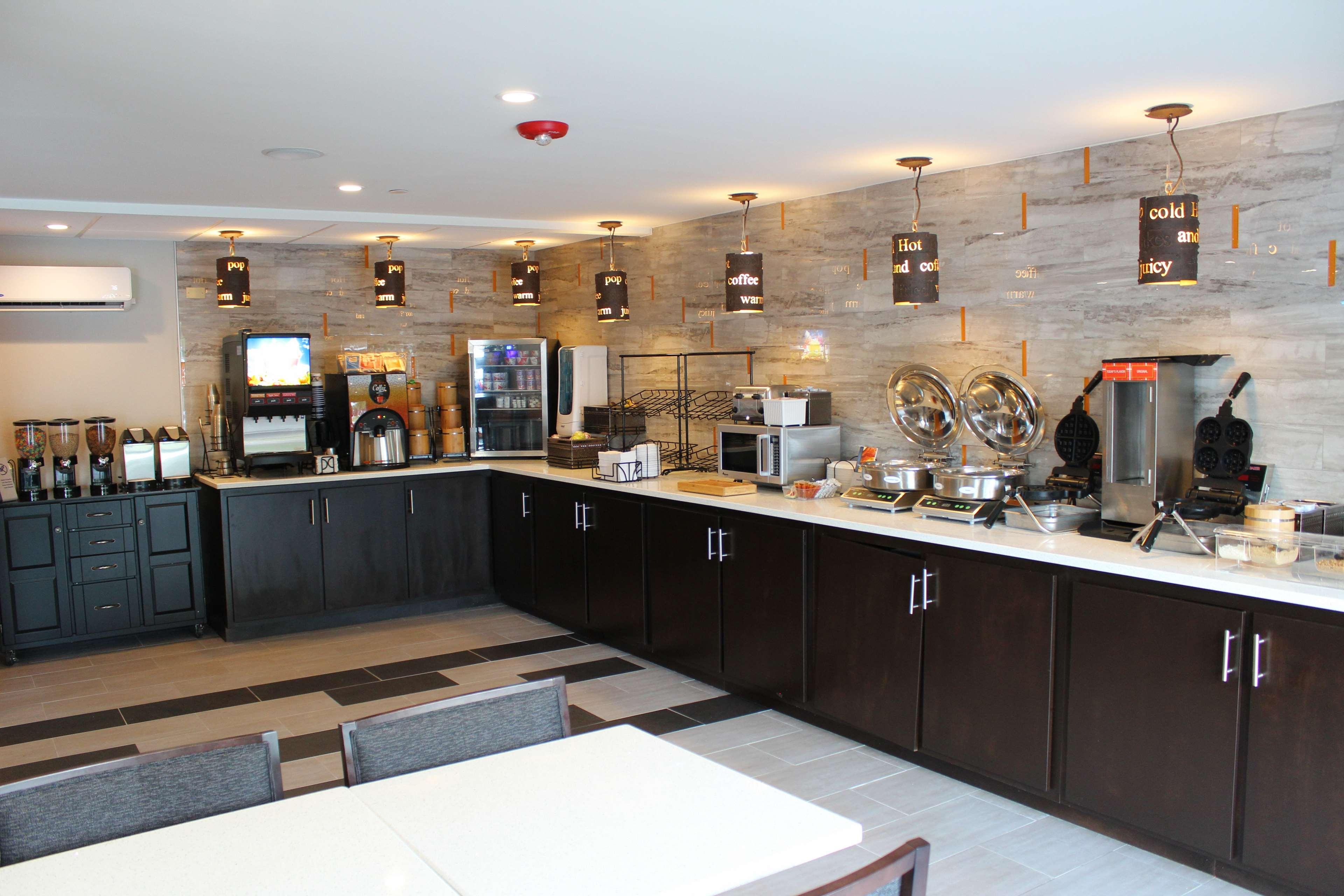 Best Western Plus Bowling Green
