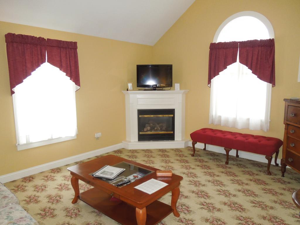 Kearsarge Inn