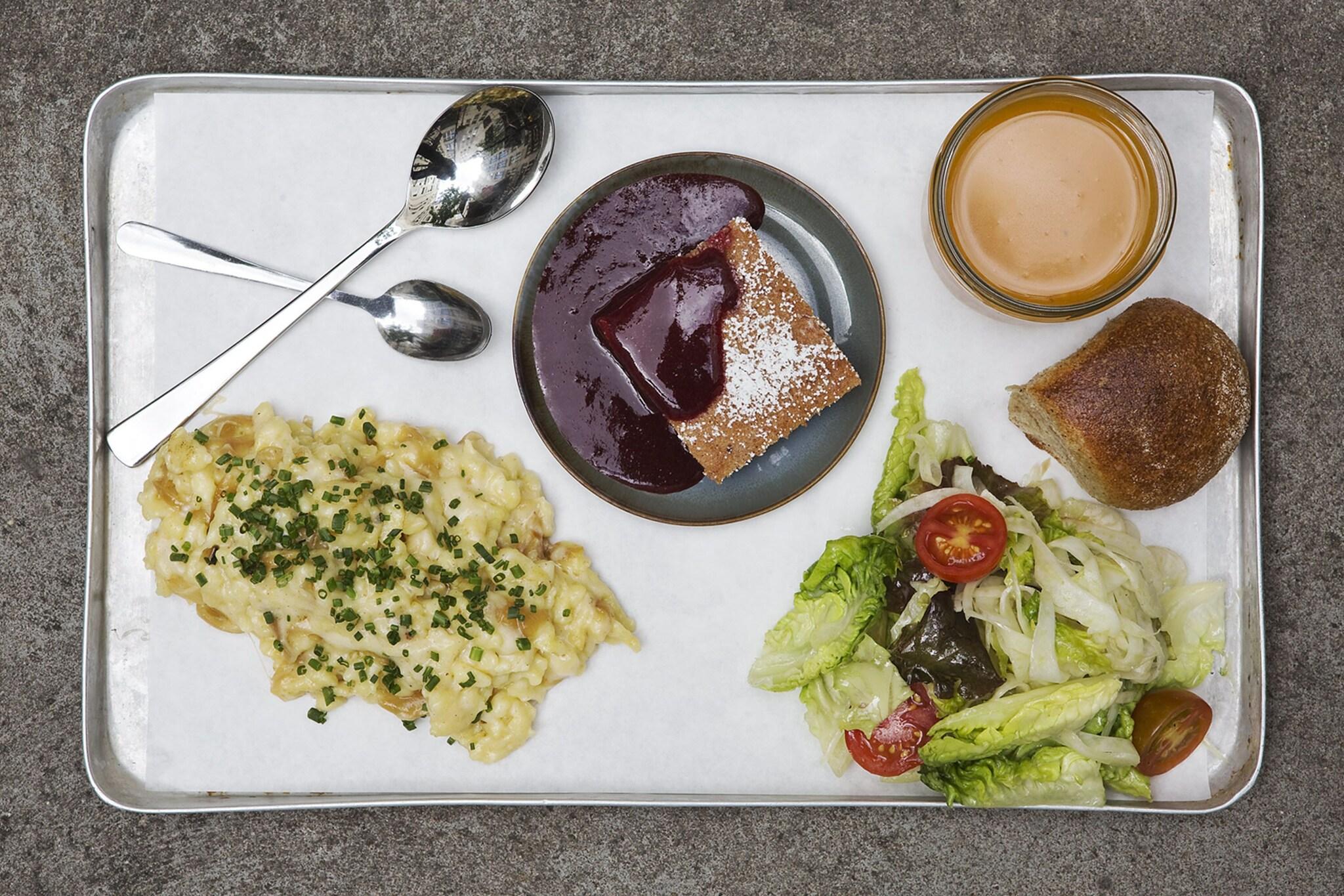 Michelberger Hotel by null