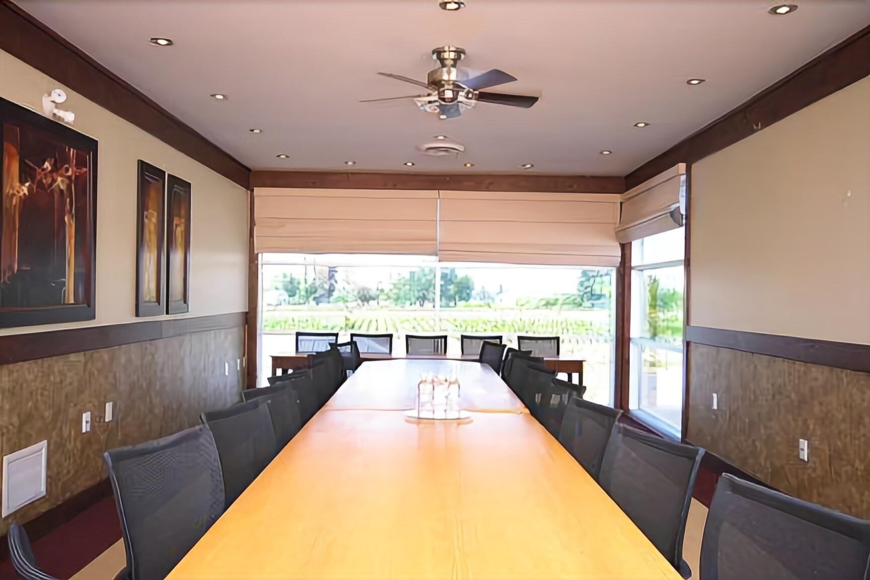 Huff Estates Winery & Inn by null