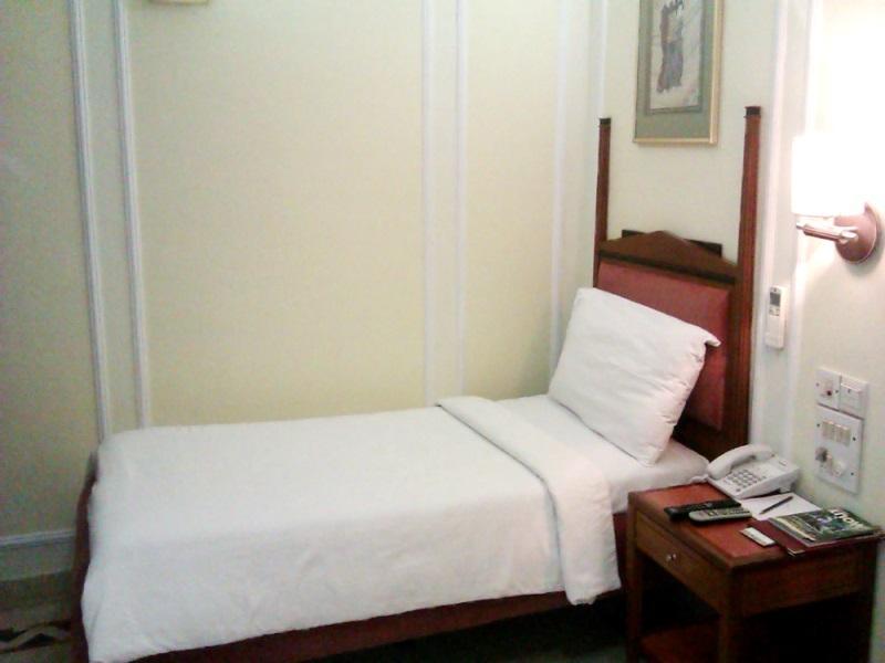 Hotel Hiltop by null