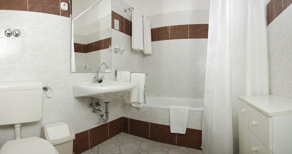 Inn Side Hotel Kalvin House by null