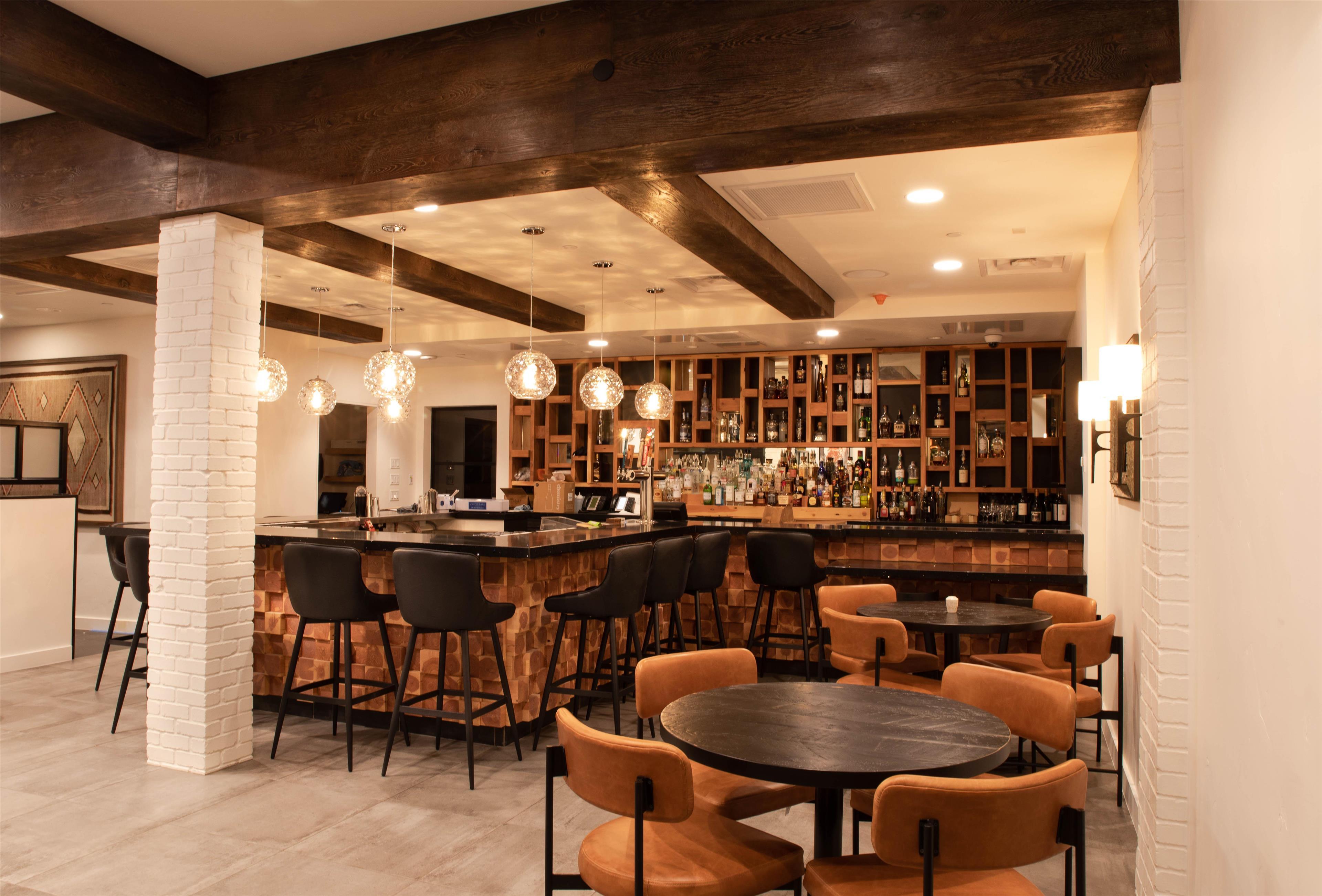 Oxford Hotel Bend by null