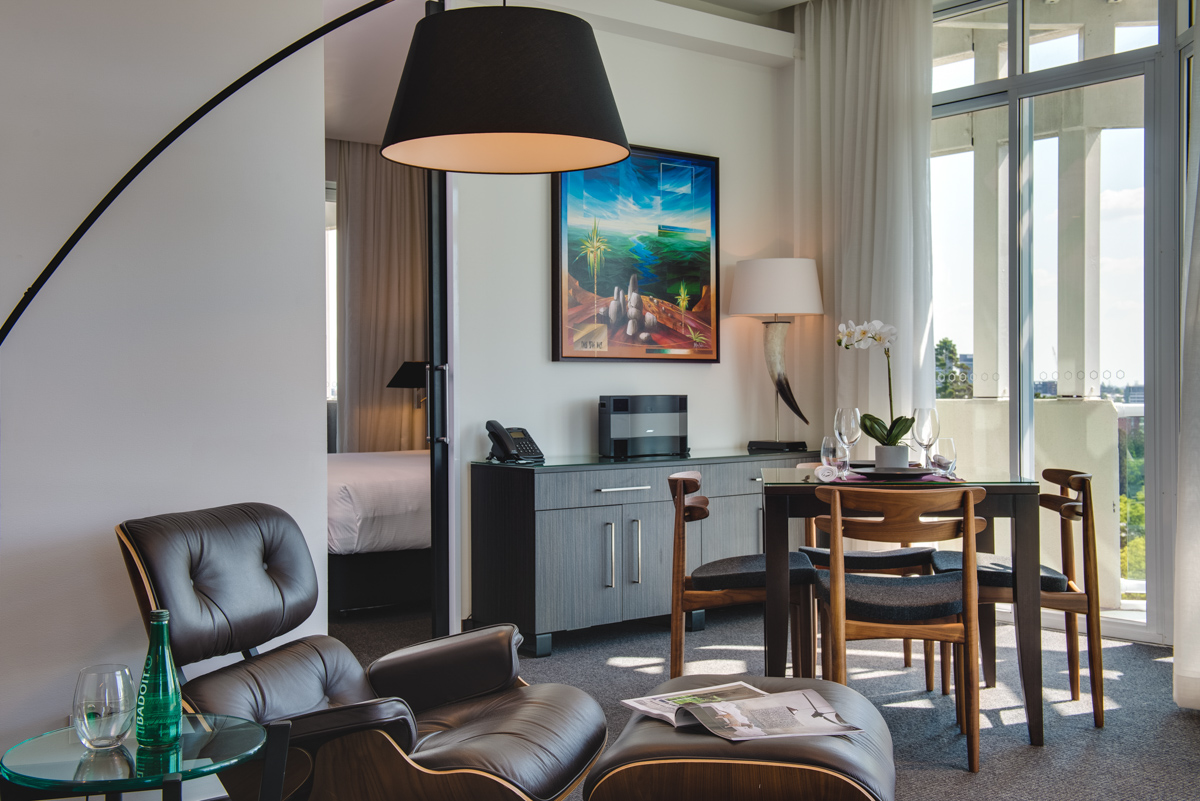 Point Hotel