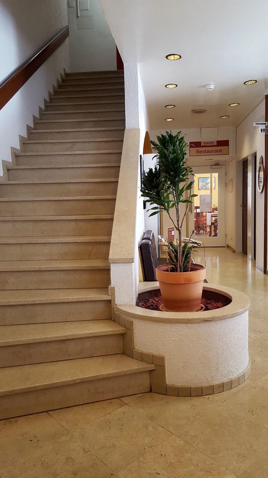 Hotel zum Spalenbrunnen by null