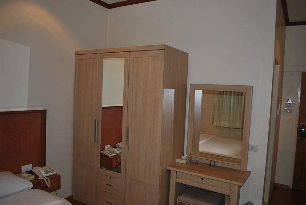 Suriwongse Hotel, Bang Rak