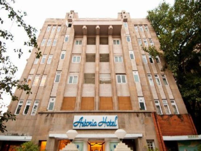 Astoria Hotel by null