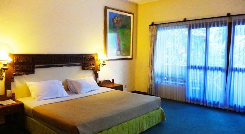 Bali Bungalo by null