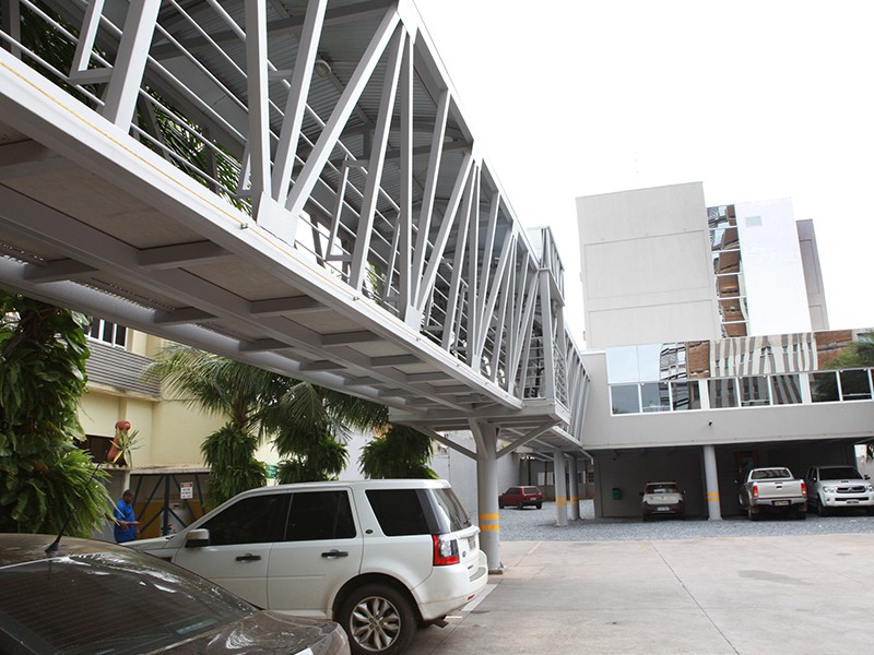 Amazon Plaza