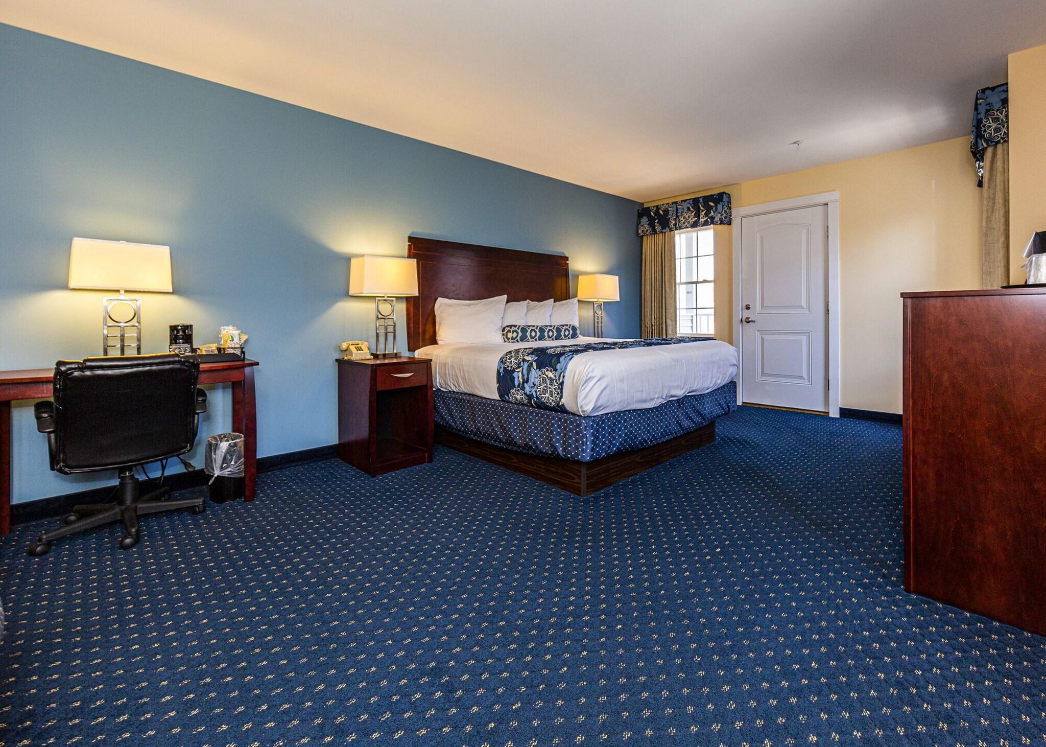 Bar Harbor Manor by null