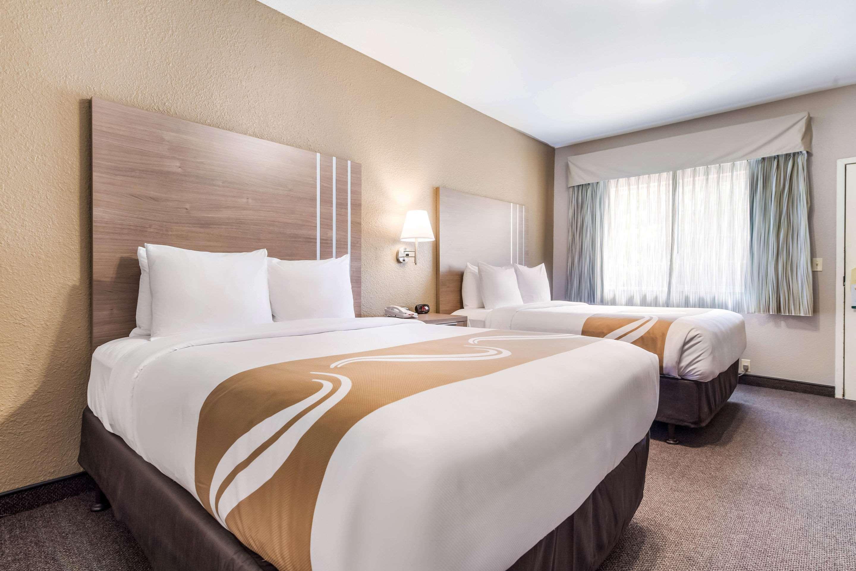 Quality Inn & Suites Bainbridge Island