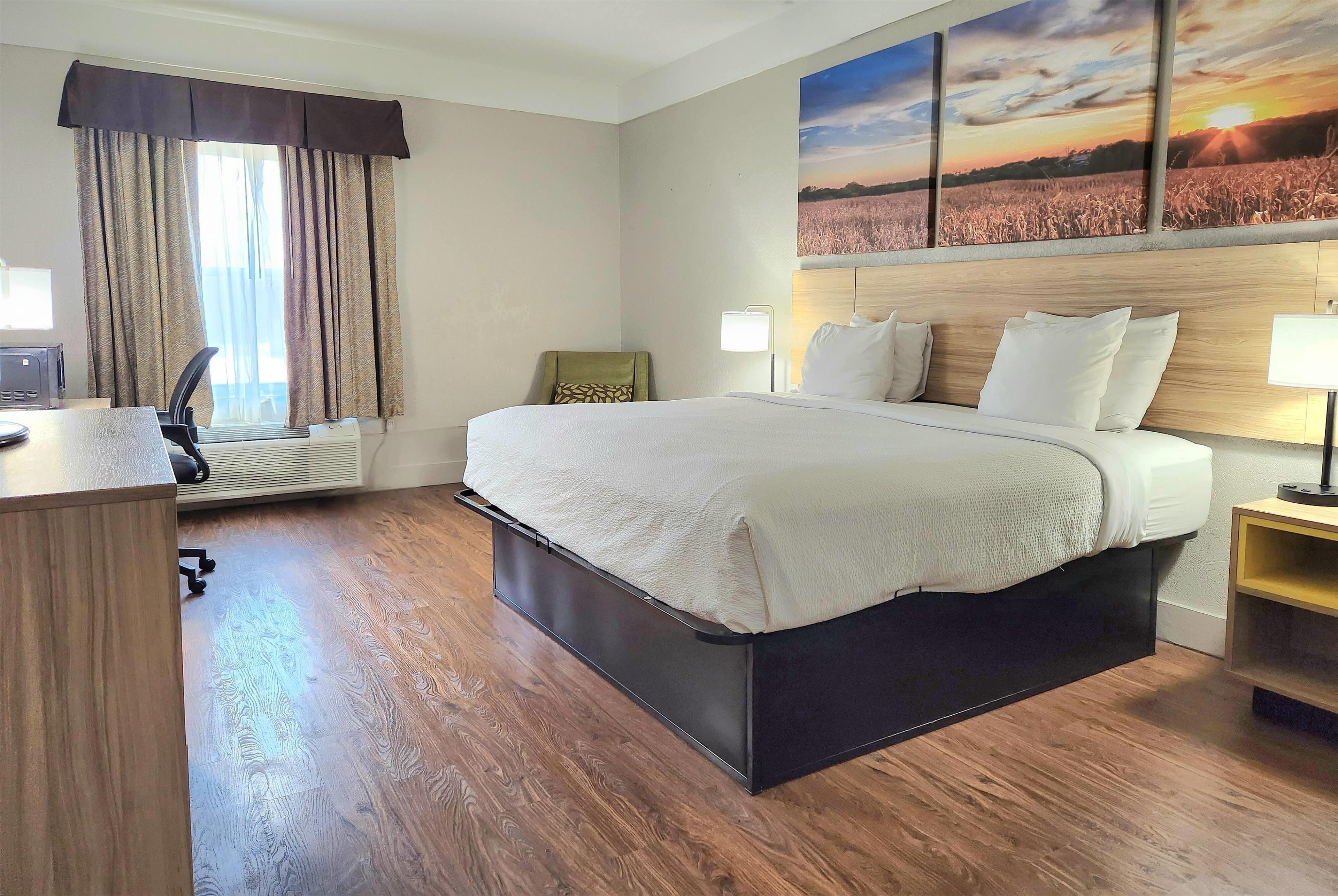 Days Inn by Wyndham Denham Springs-BatonRouge East