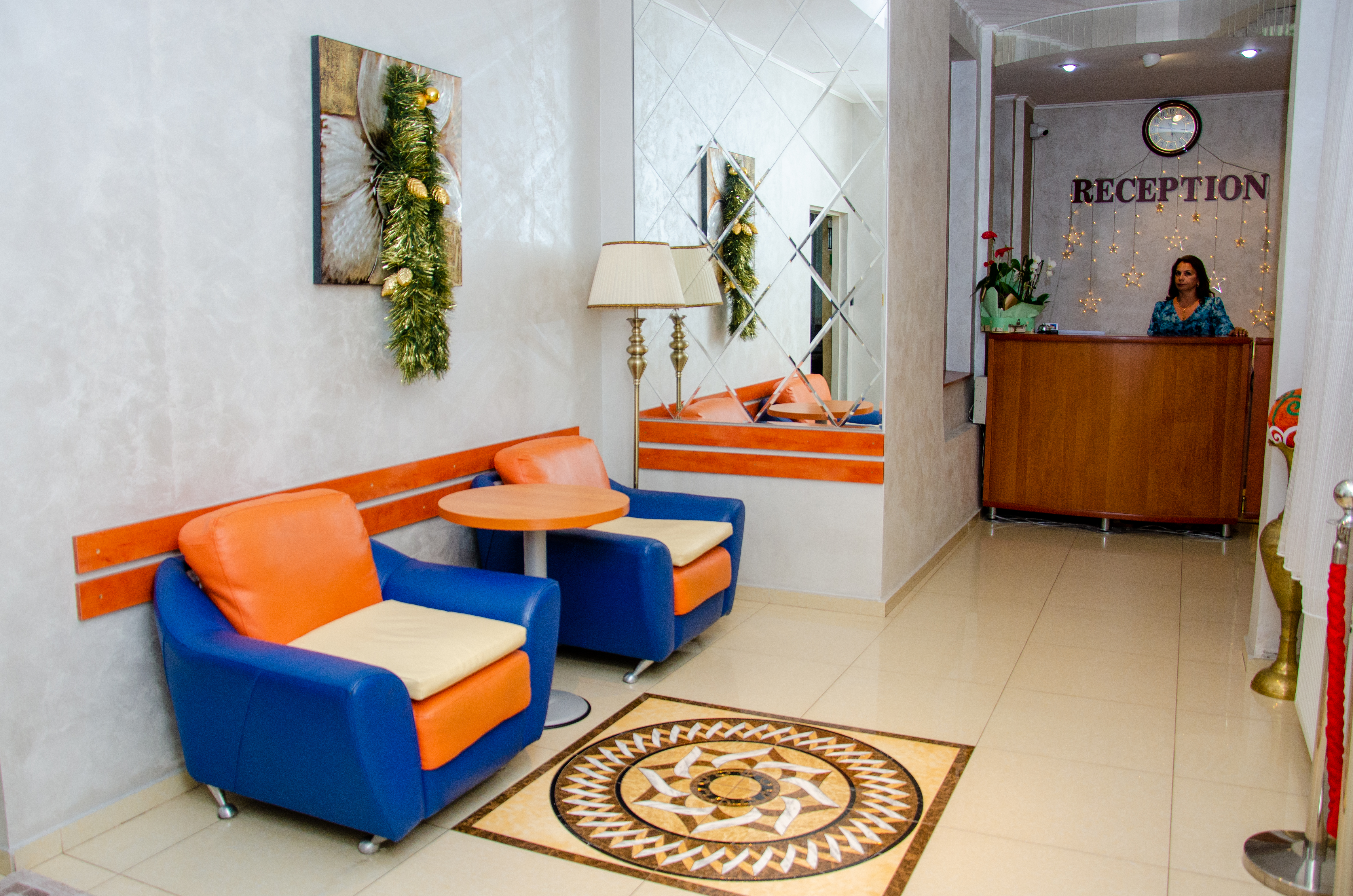 Amphitryon Hotel