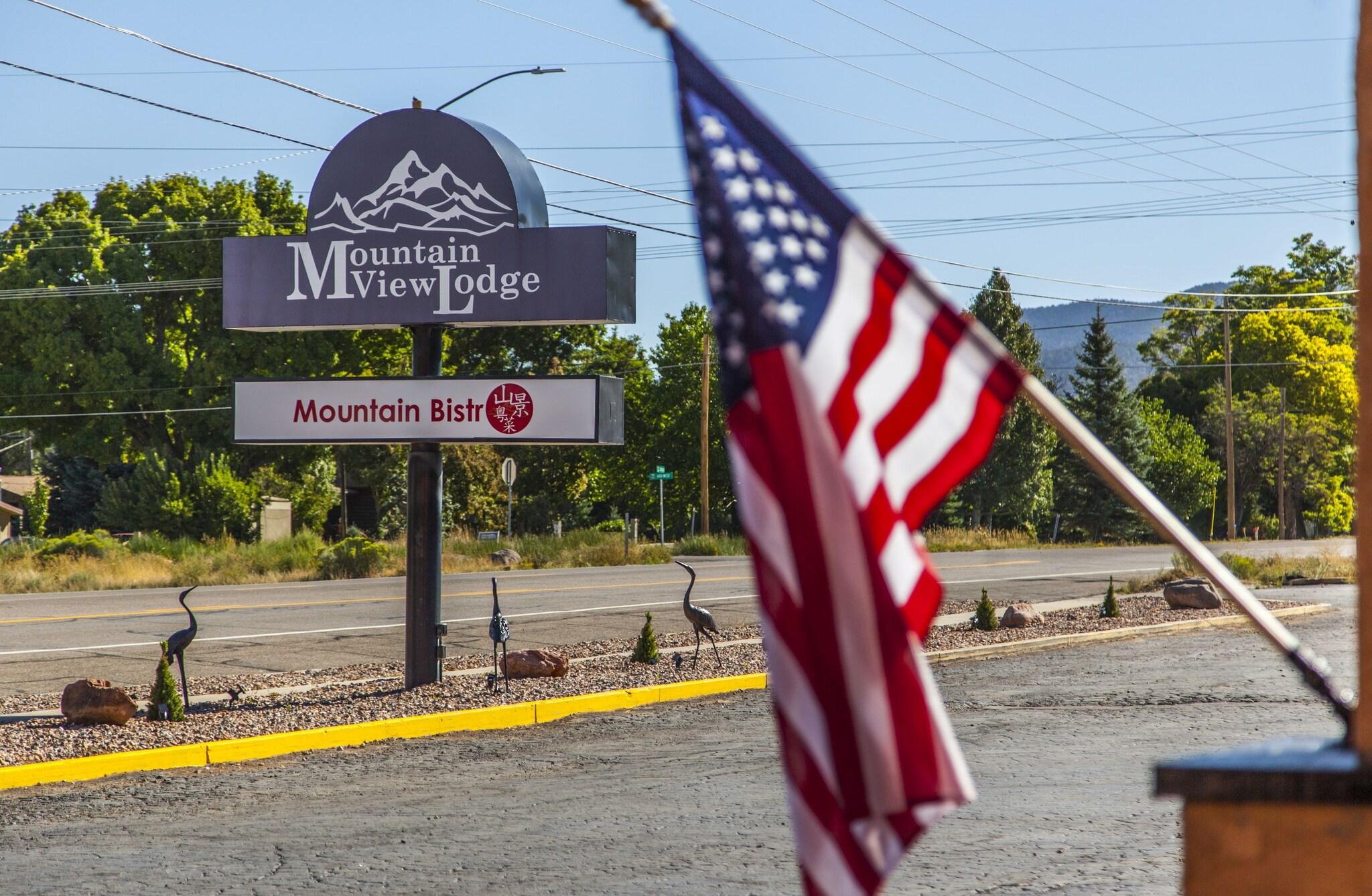 Mountain View Lodge by null