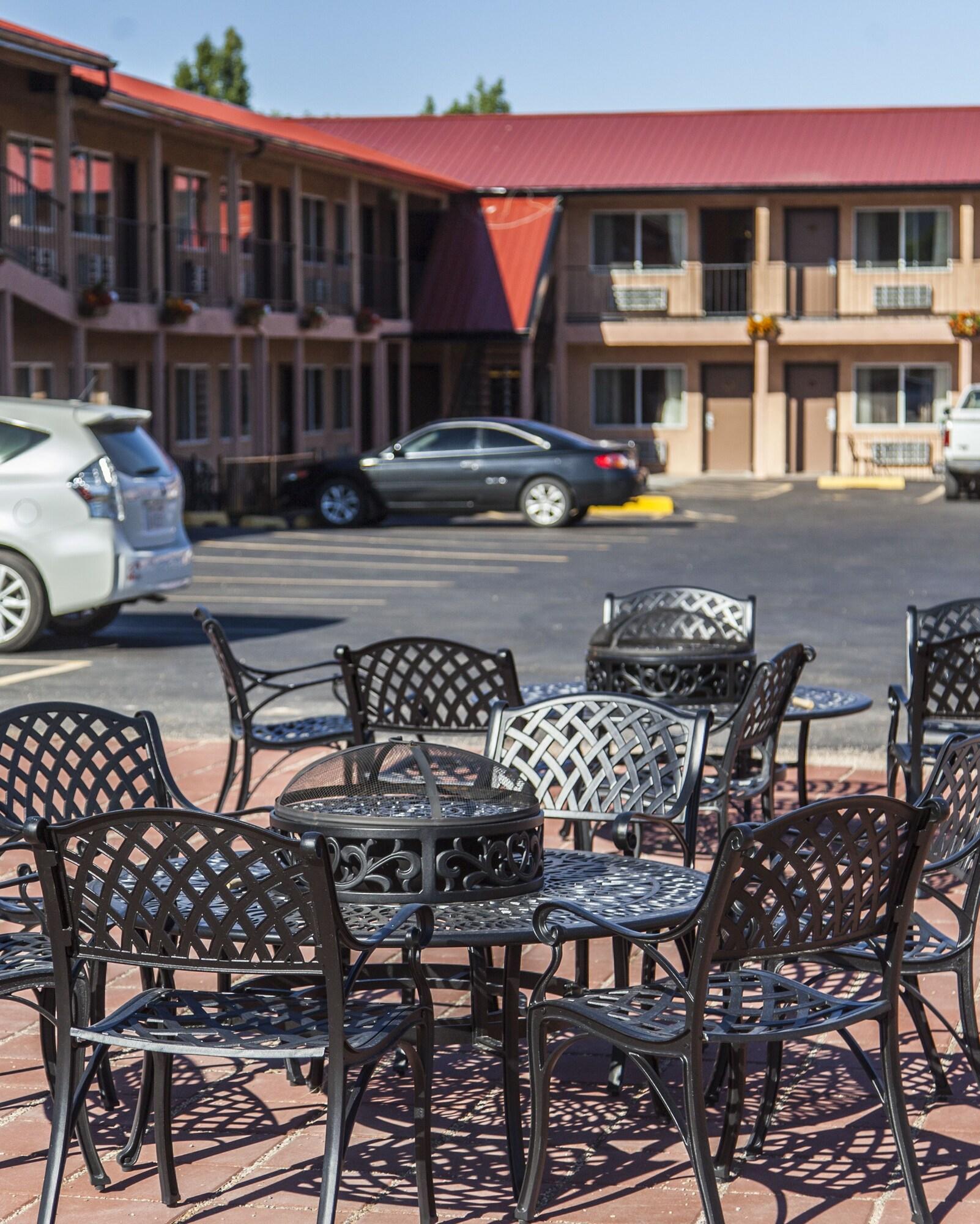 Mountain View Lodge by null