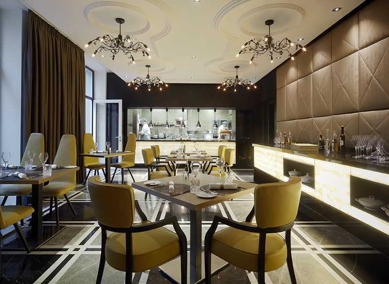 Roomers Berlin Steinplatz, Autograph Collection by null