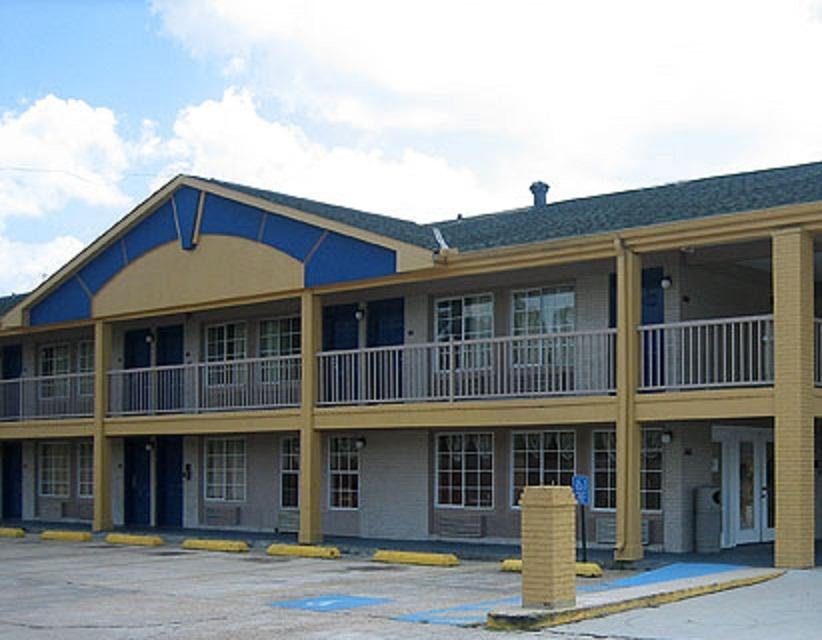 Knights Inn Baton Rouge