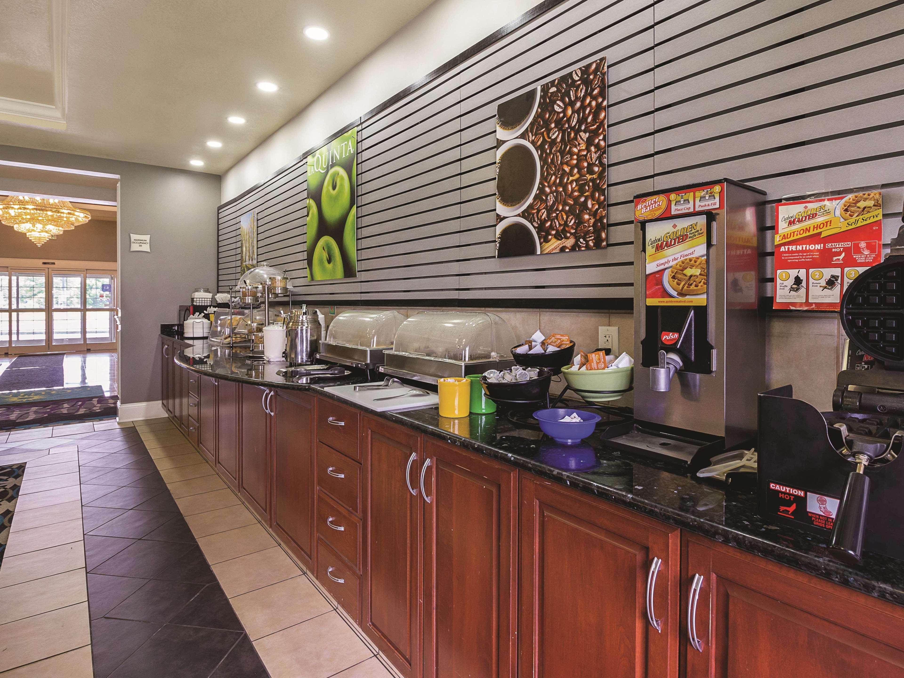 La Quinta Inn & Suites Bowling Green
