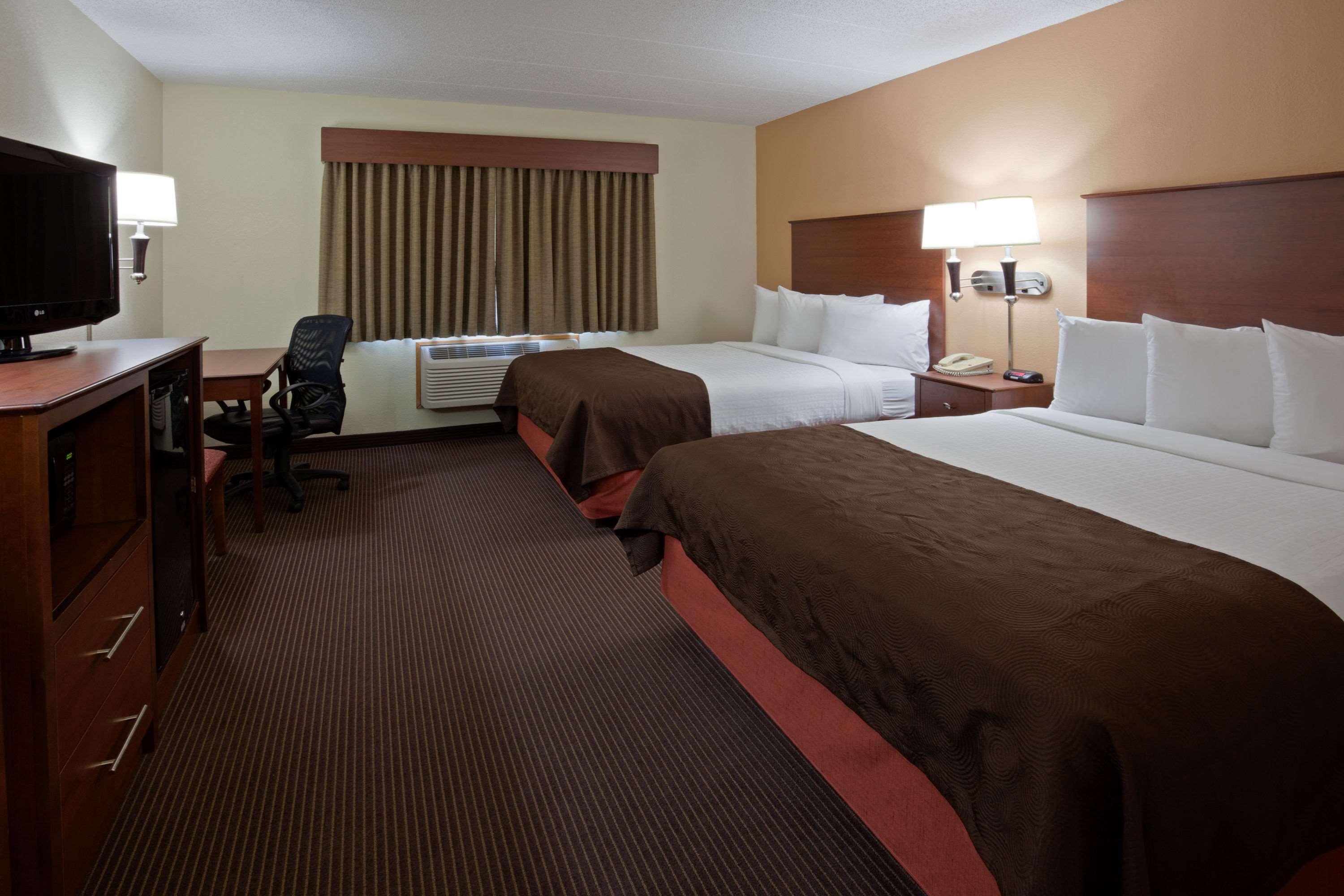 AmericInn by Wyndham Bismarck