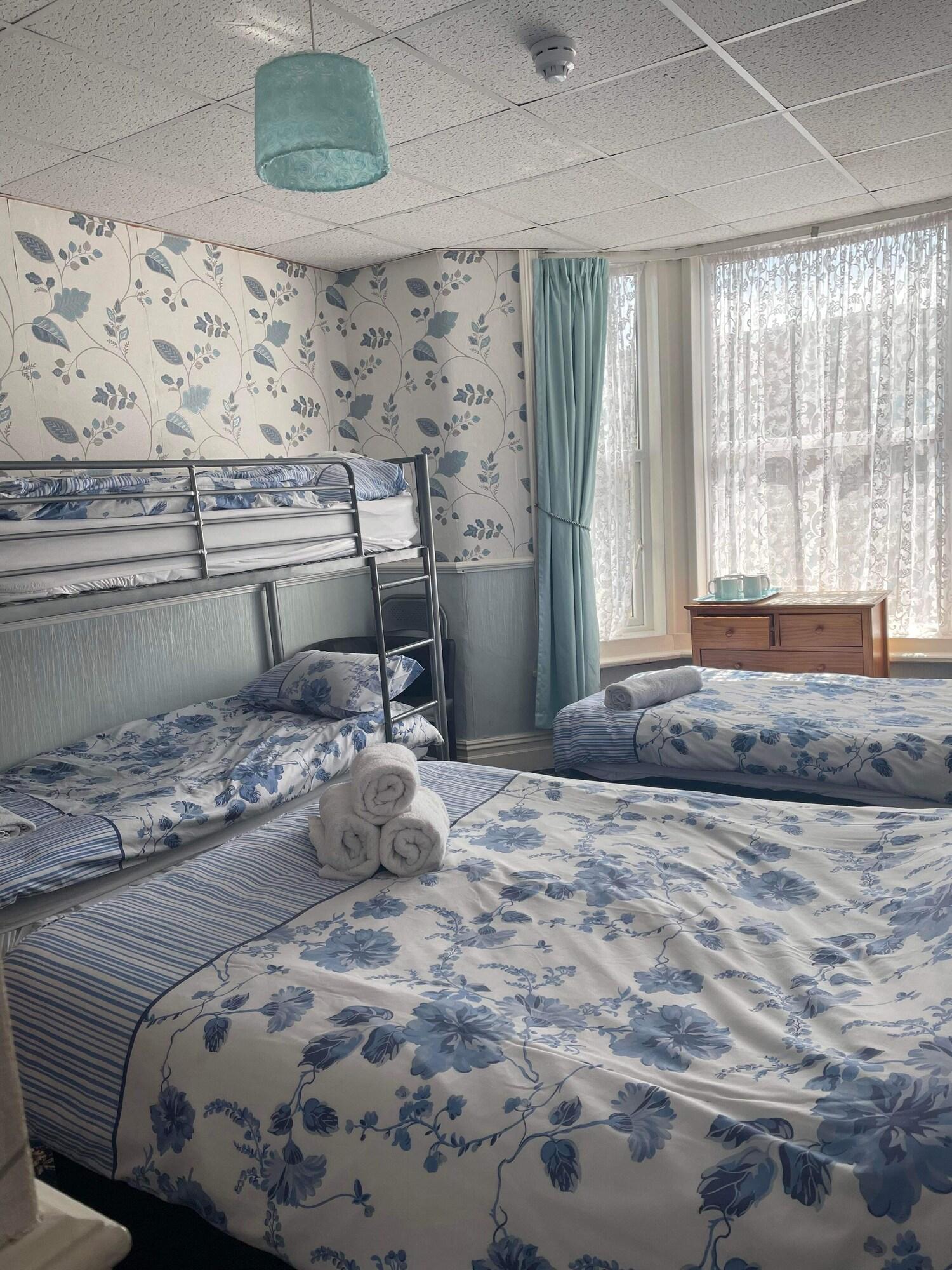 Roselea Hotel