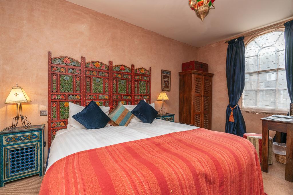 Blanch House by null