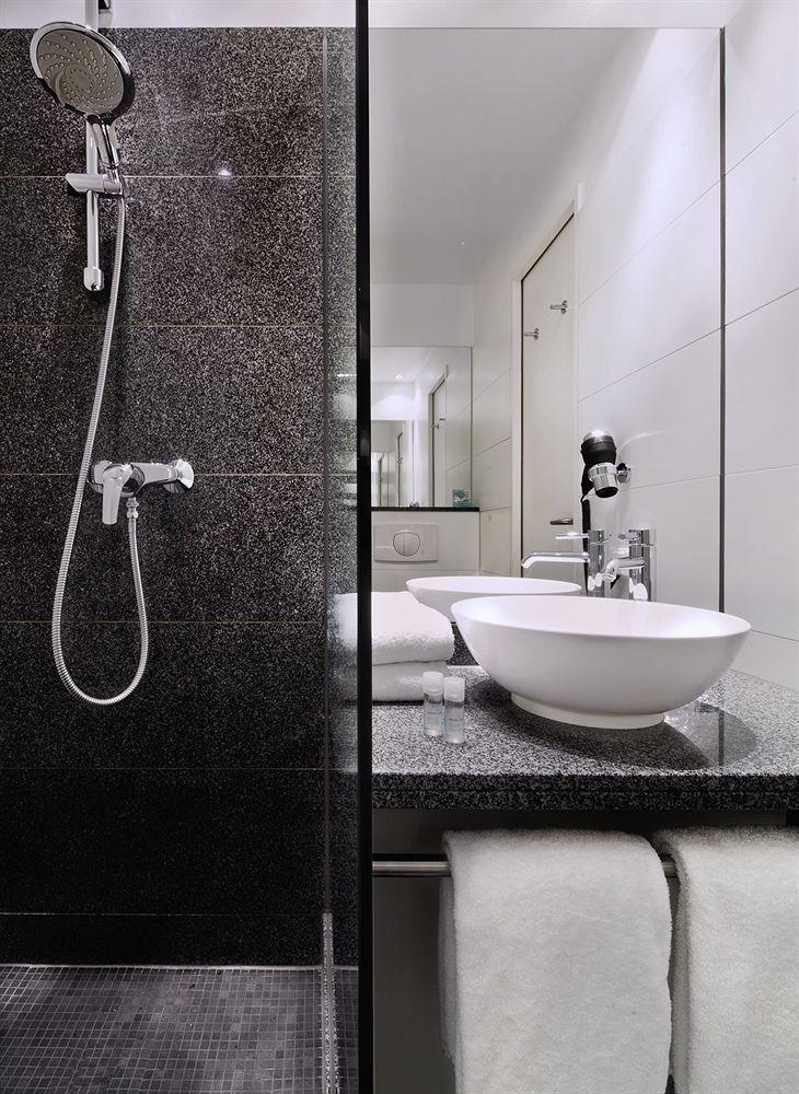 Hotel Motel One Berlin-Spittelmarkt by null