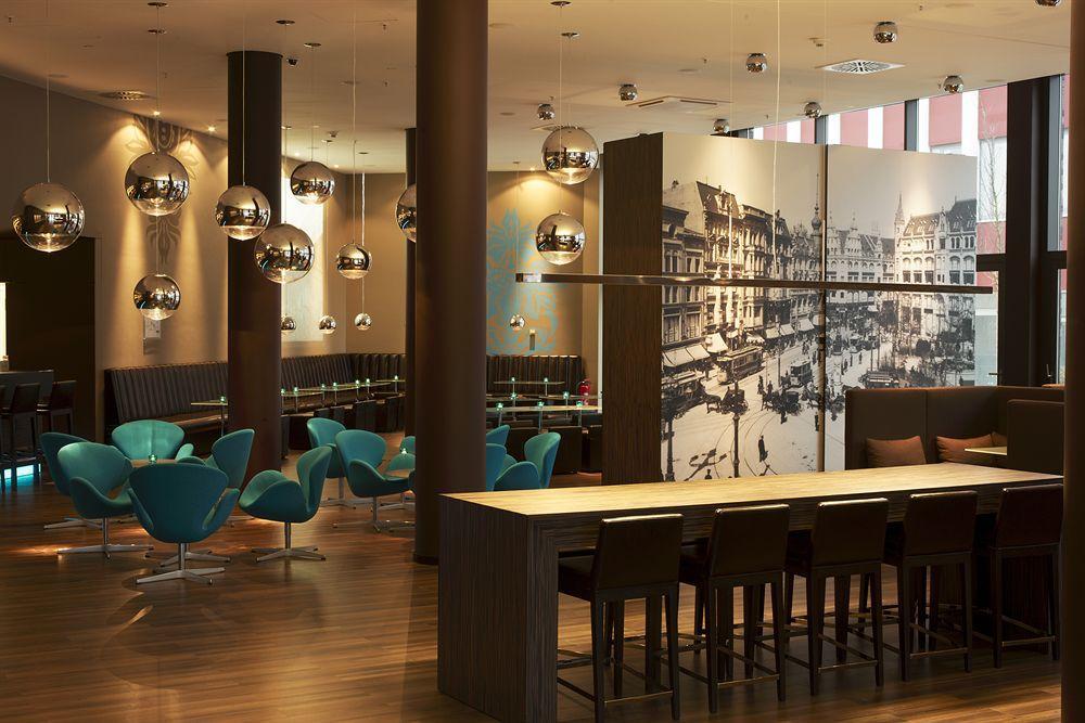 Hotel Motel One Berlin-Spittelmarkt by null