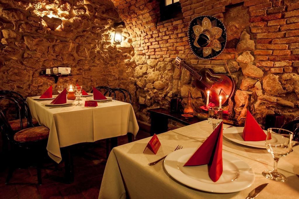 Bella Muzica by null