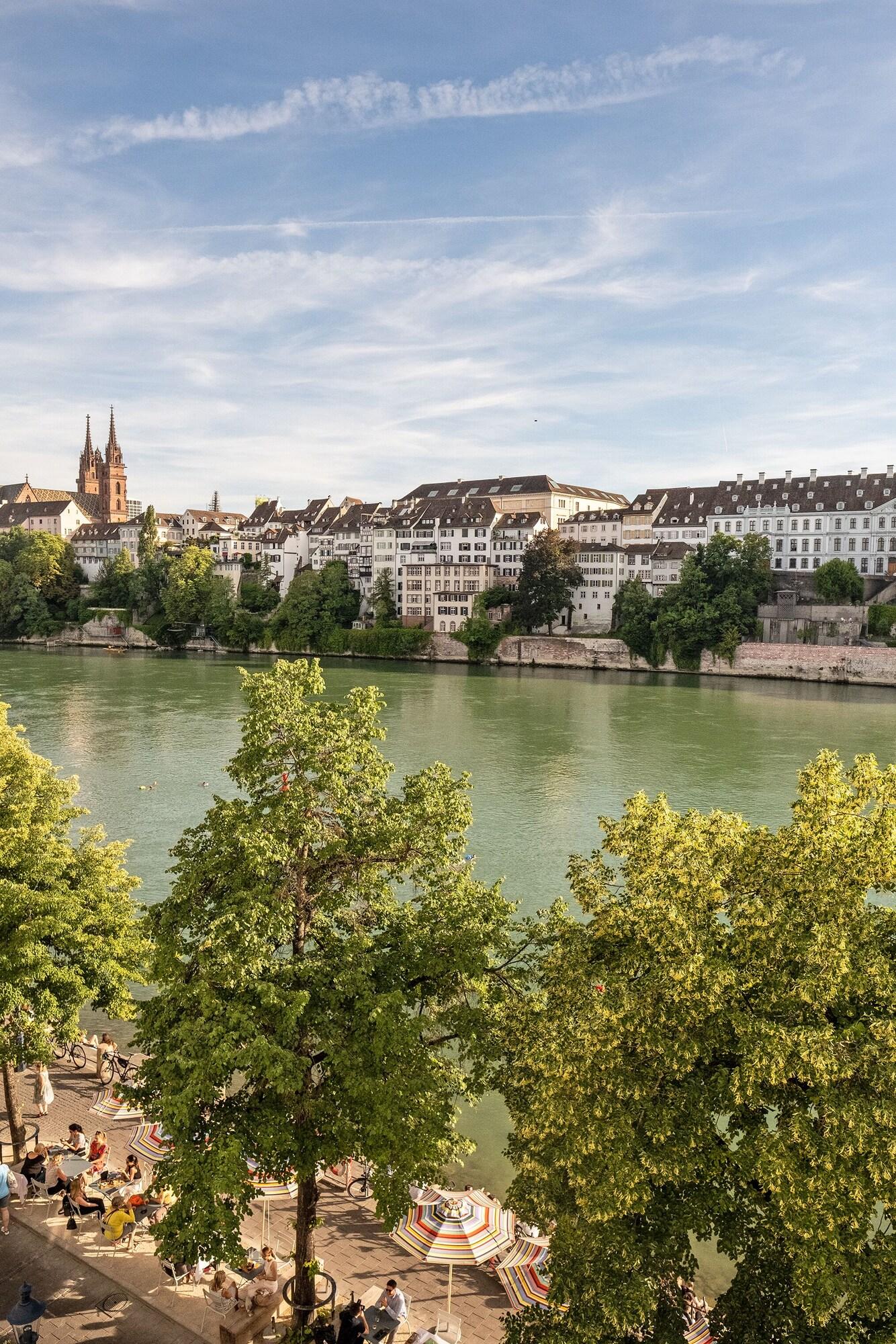 Hotel Krafft Basel by null