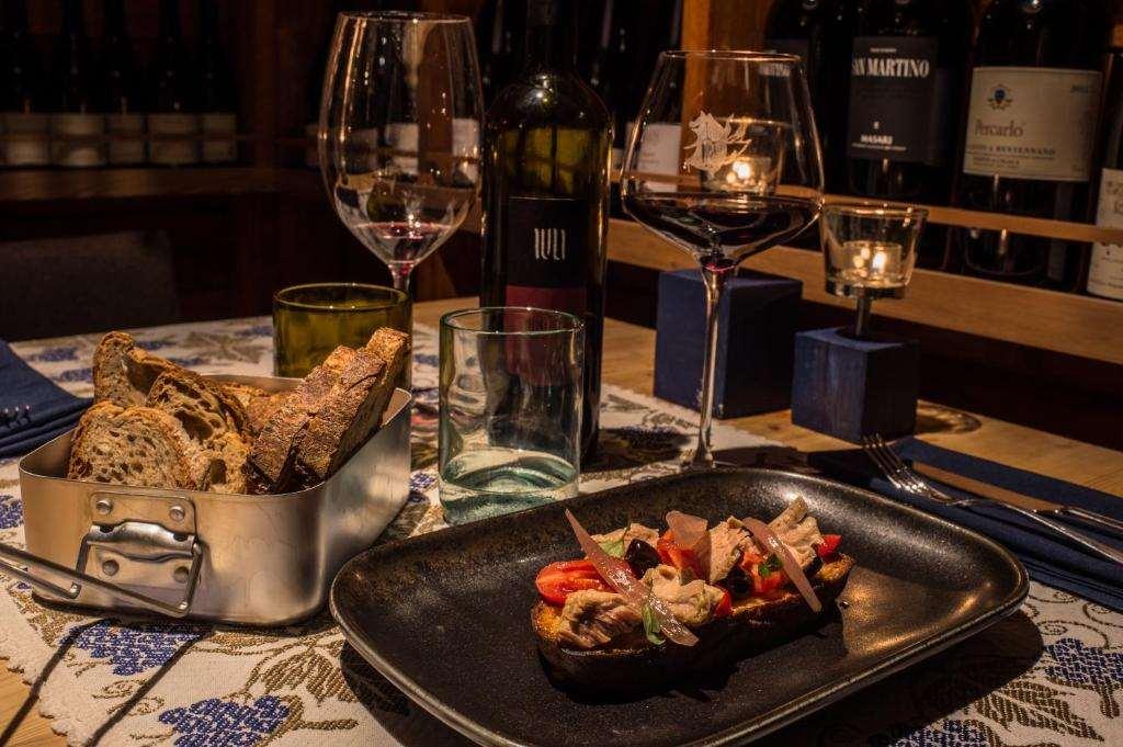 Ciasa Salares by null