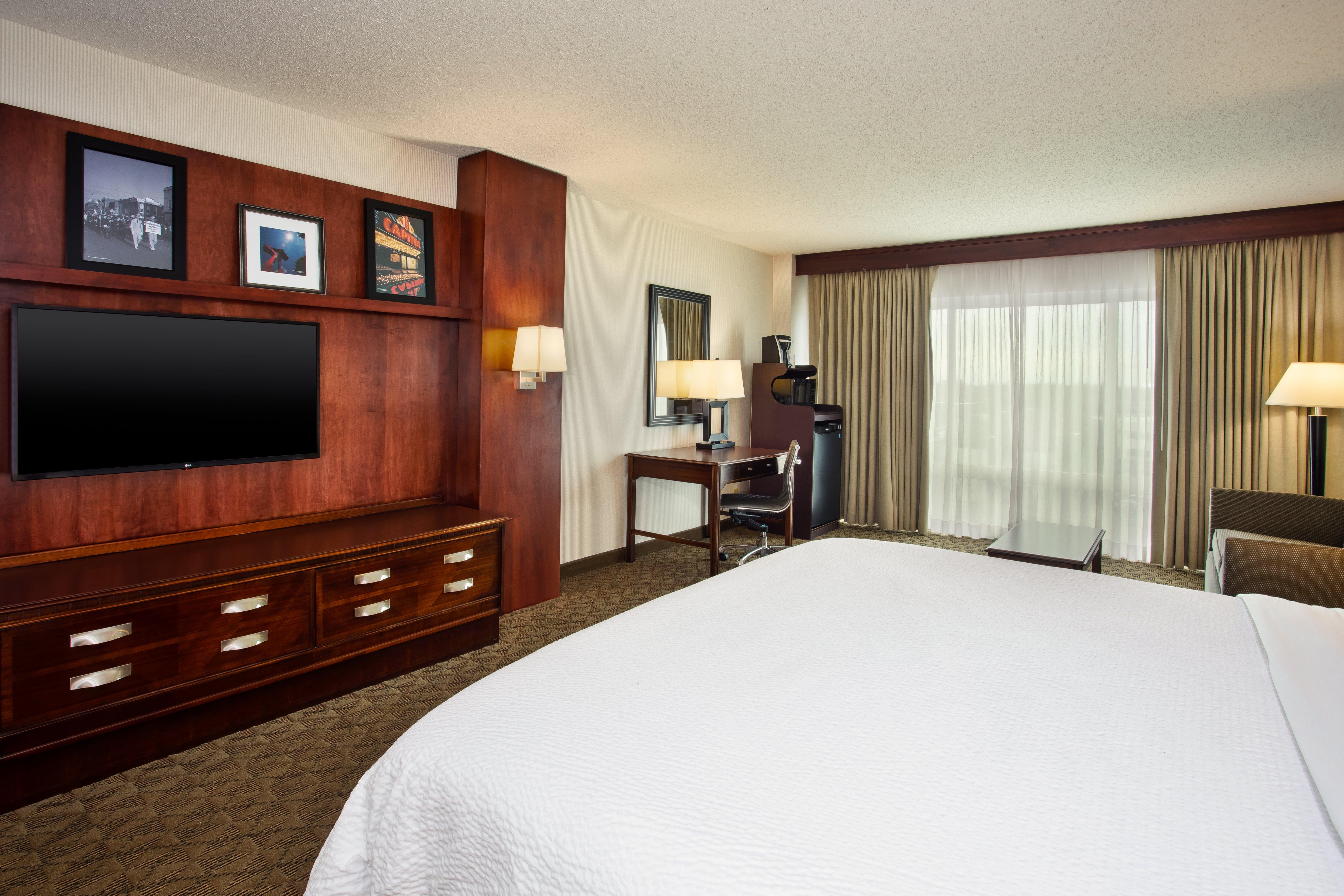 Holiday Inn University Plaza-Bowling Green