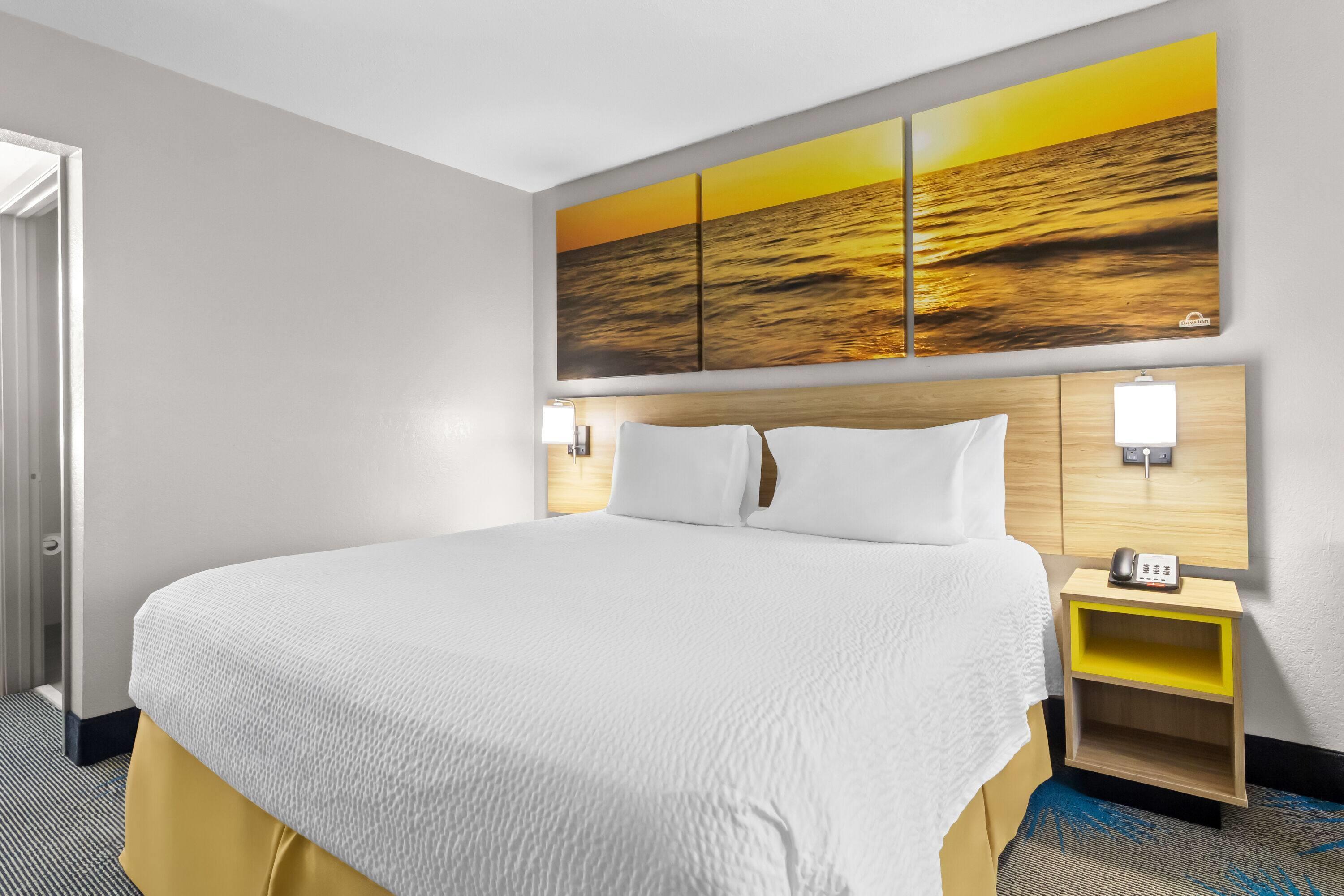 Days Inn by Wyndham Ocean Springs
