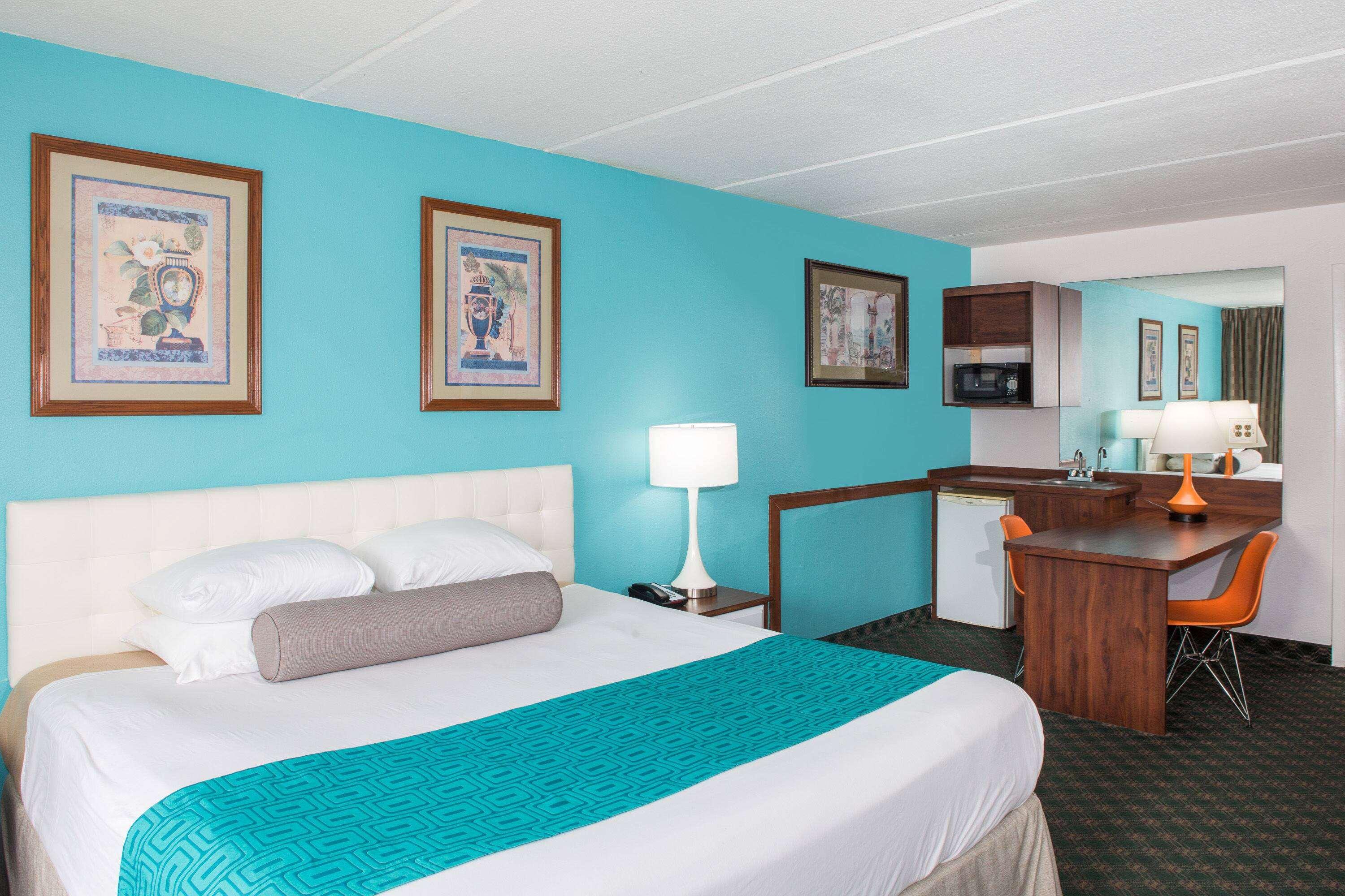Howard Johnson by Wyndham Clearwater/Dunedin