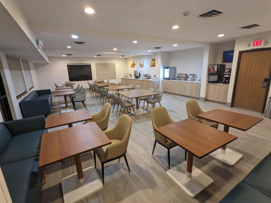 Comfort Inn & Suites Weston - Wausau